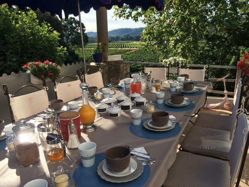 Domaine Saint Dominique Hotel Seillons-Source-d'Argens Buitenkant foto